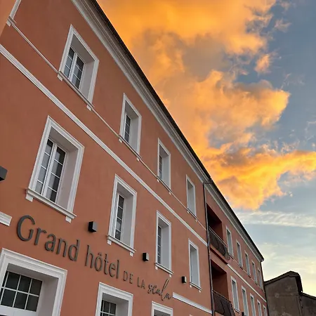 Grand De La Scala Szálloda Calacuccia