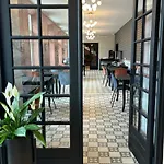 Grand De La Scala Otel *